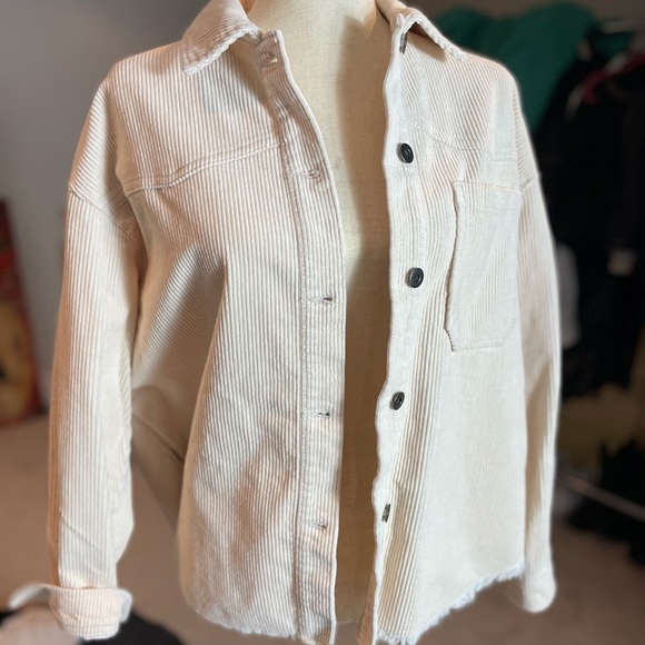Barley worn cream/white Zara coat - Picture 1 of 3
